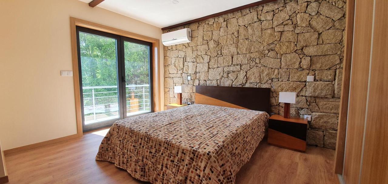 Вилла Quinta De Terreiros 16 Pax - Quinta Inteira Кабесейраш-ди-Башту Экстерьер фото