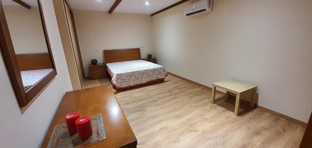 Вилла Quinta De Terreiros 16 Pax - Quinta Inteira Кабесейраш-ди-Башту Экстерьер фото
